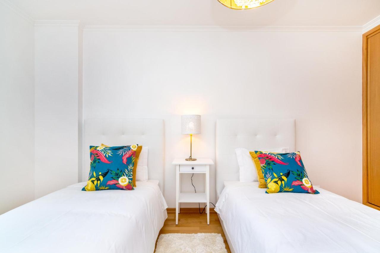 Lxluxhome - Casino Premium Apartment Lizbona Zewnętrze zdjęcie